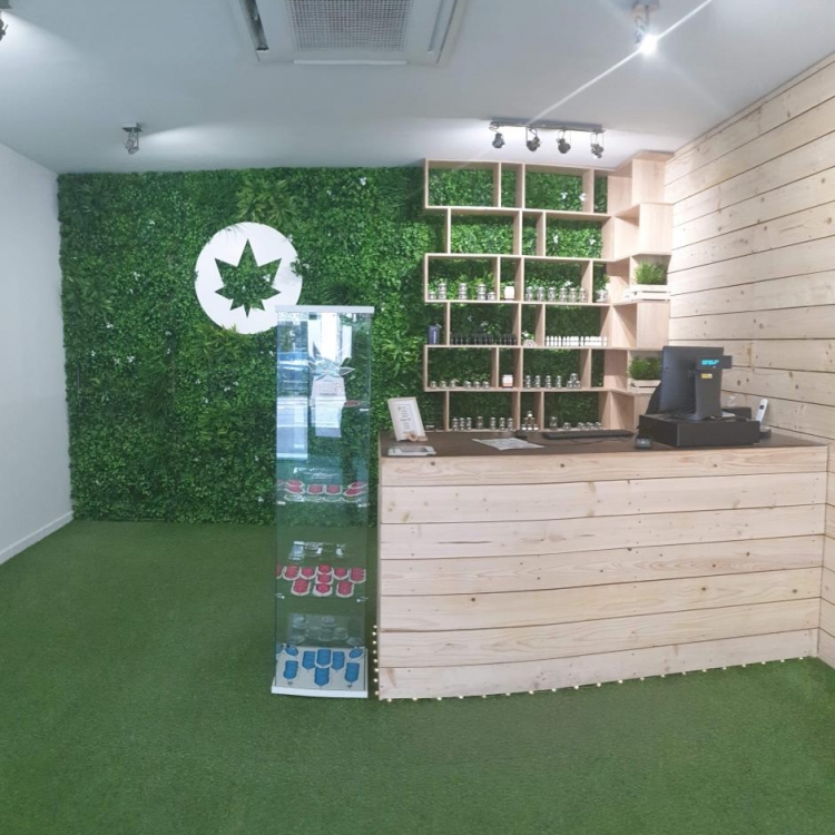 Photo du magasin High Society à Marseille Photo du magasin High Society à Marseille