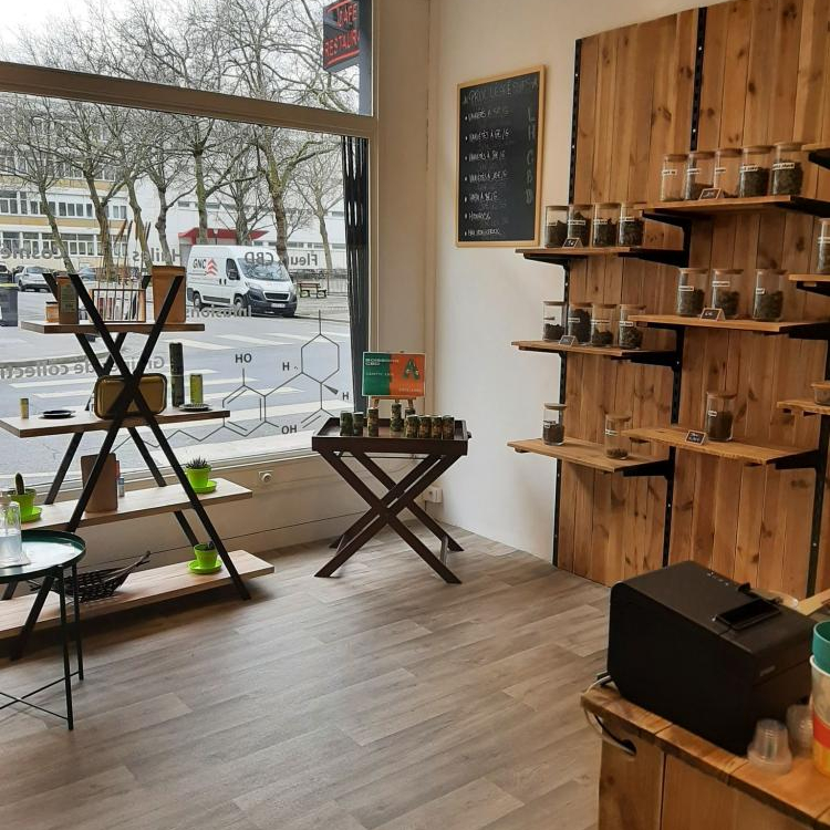Photo du magasin CBD Le Havre - LH CBD à Le Havre Photo du magasin CBD Le Havre - LH CBD à Le Havre