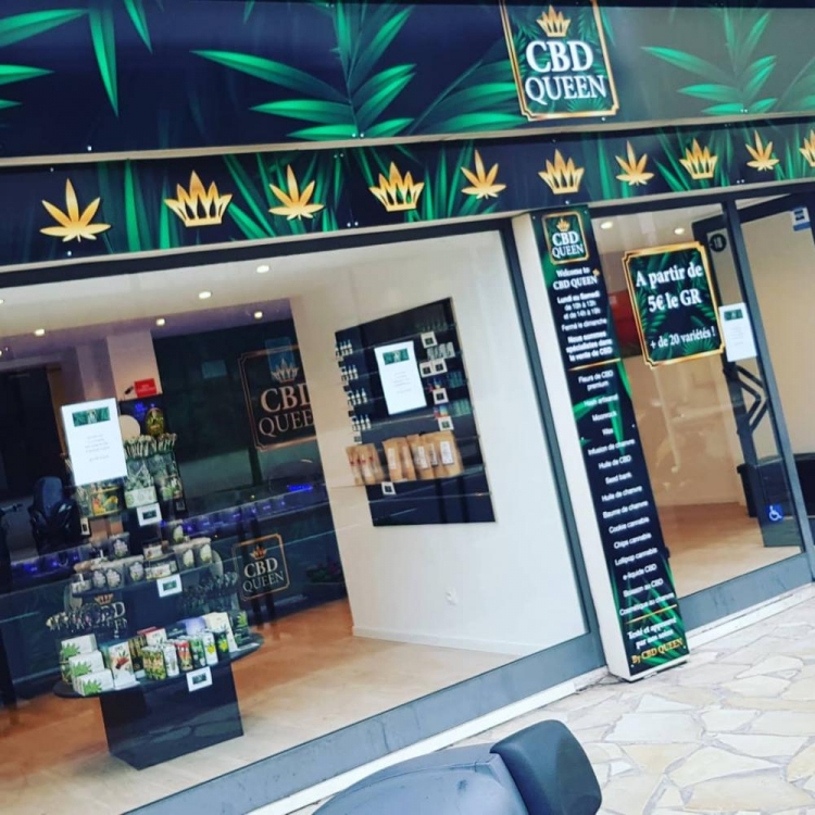 Photo du magasin Cbd Queen Antibes à Antibes Photo du magasin Cbd Queen Antibes à Antibes