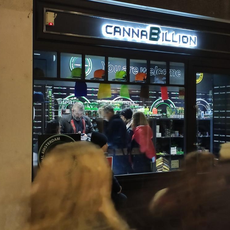 Photo du magasin CannaBillion à Metz Photo du magasin CannaBillion à Metz