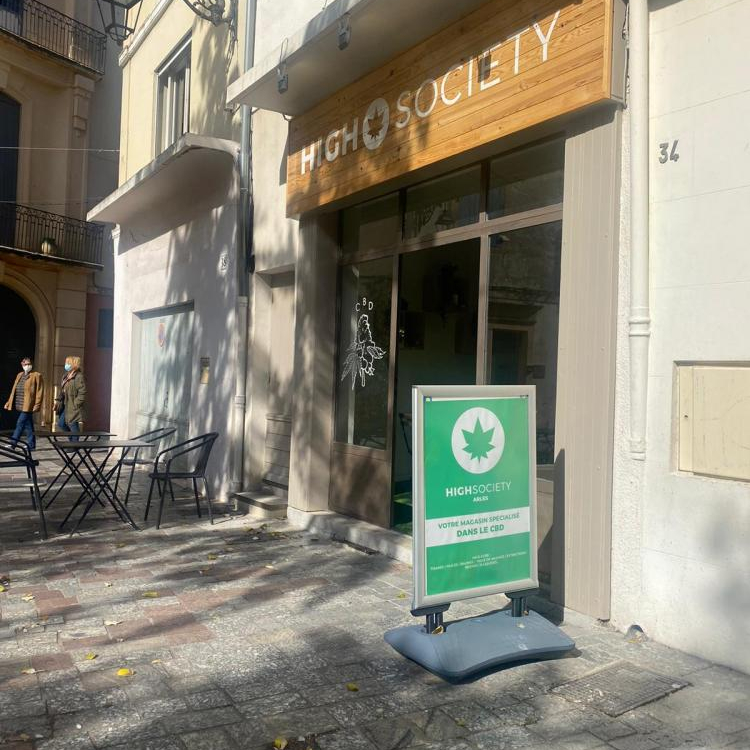 Photo du magasin Calm and Co : CBD Arles à Arles