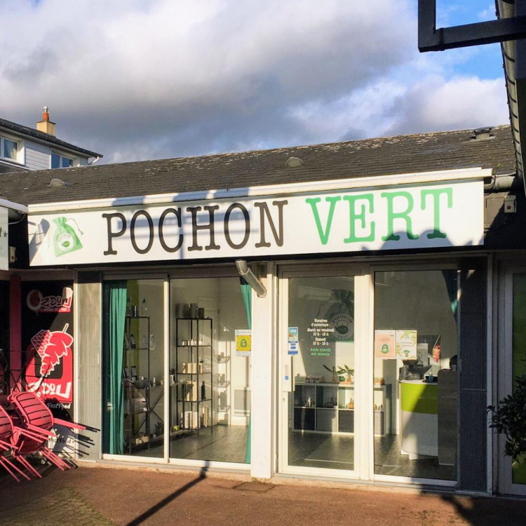 Photo du magasin POCHON VERT (CBD) à Le Mesnil-Esnard Photo du magasin POCHON VERT (CBD) à Le Mesnil-Esnard
