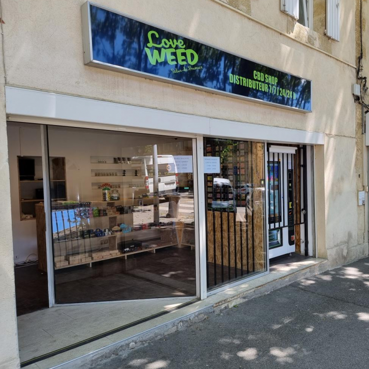 Photo du magasin LOVE CBD à Salon-de-Provence