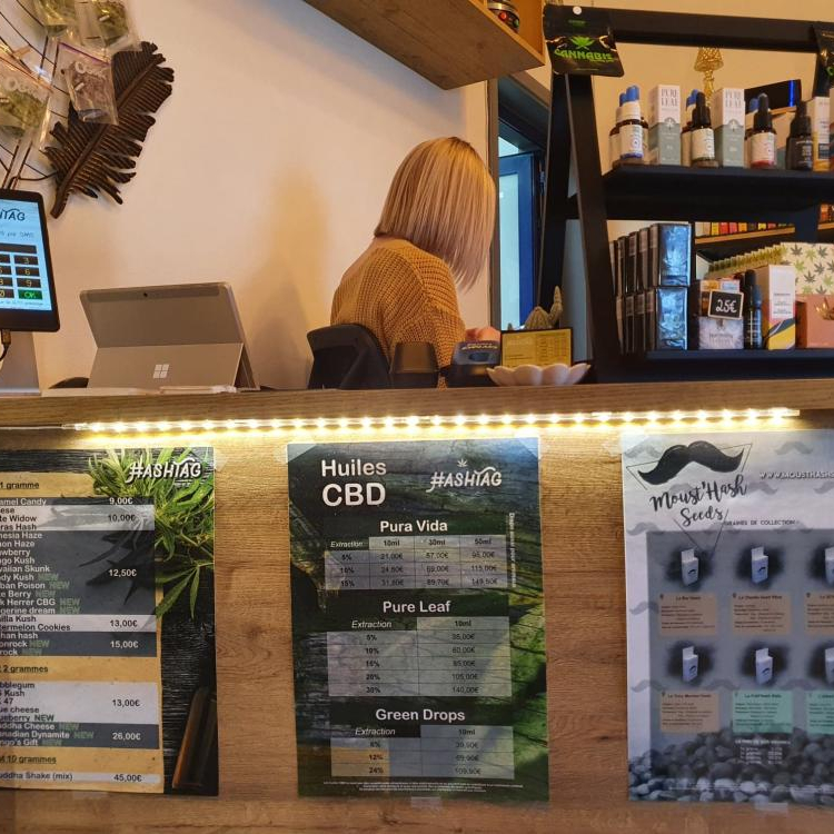 Photo du magasin Hashtag CBD Products à La Louvière