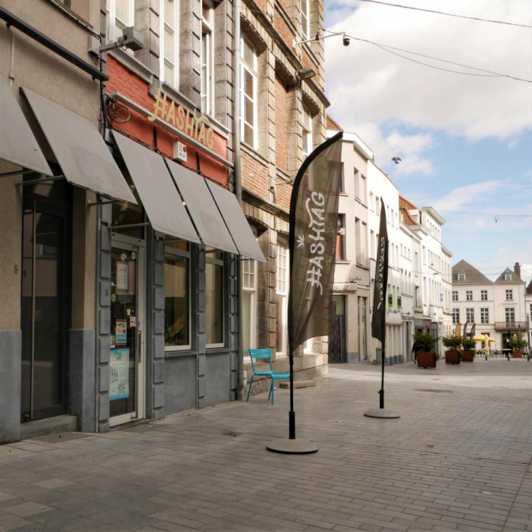 Photo du magasin Hashtag CBD Products à Tournai