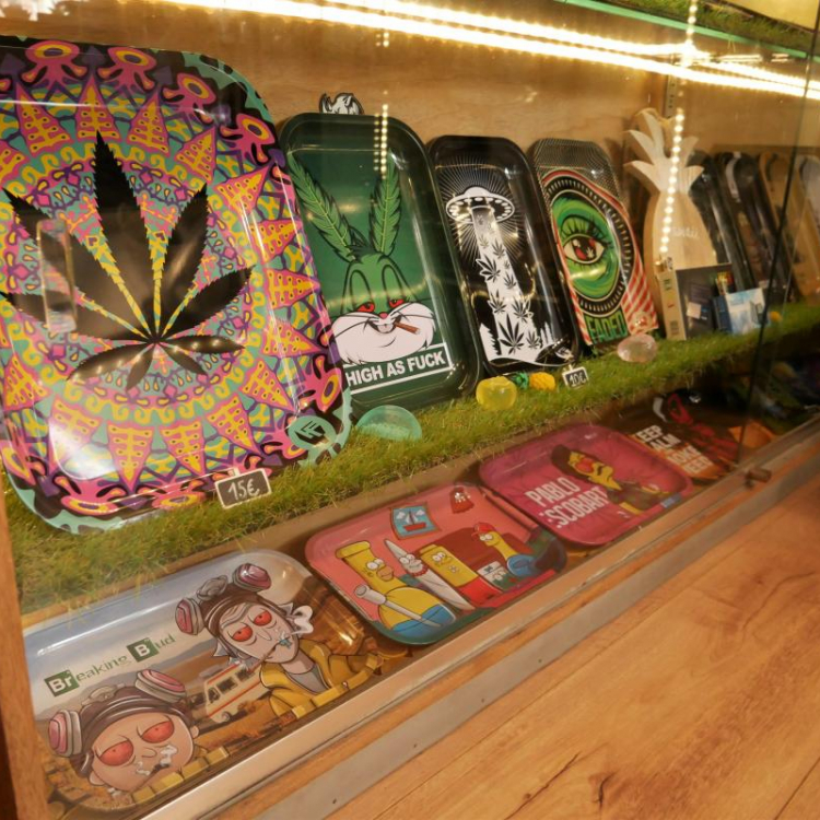 Photo du magasin Hashtag CBD Products à Tournai