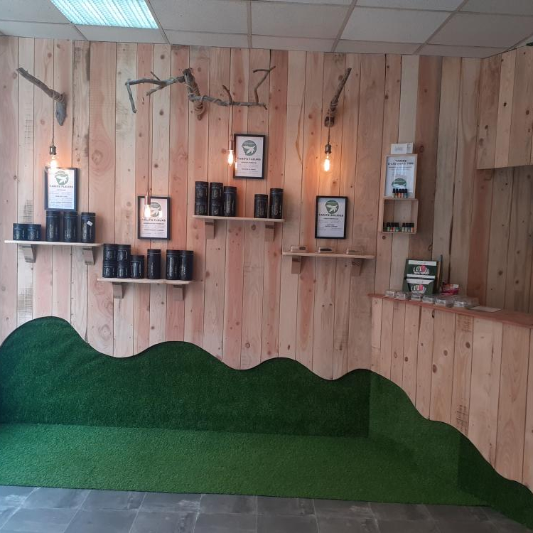 Photo du magasin WEEDIVORE à L Photo du magasin WEEDIVORE à L