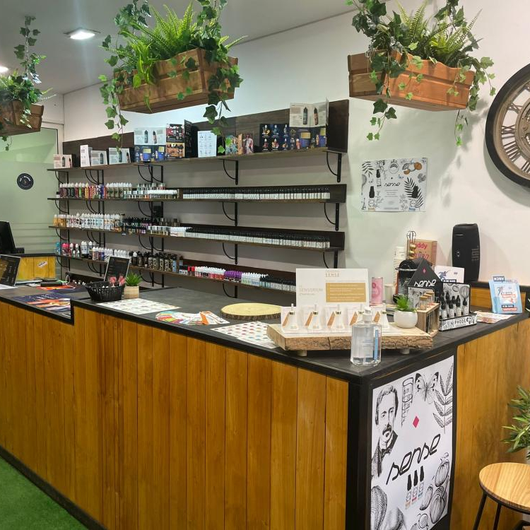 Photo du magasin VAPE ET BOTANIQUE à Montauban