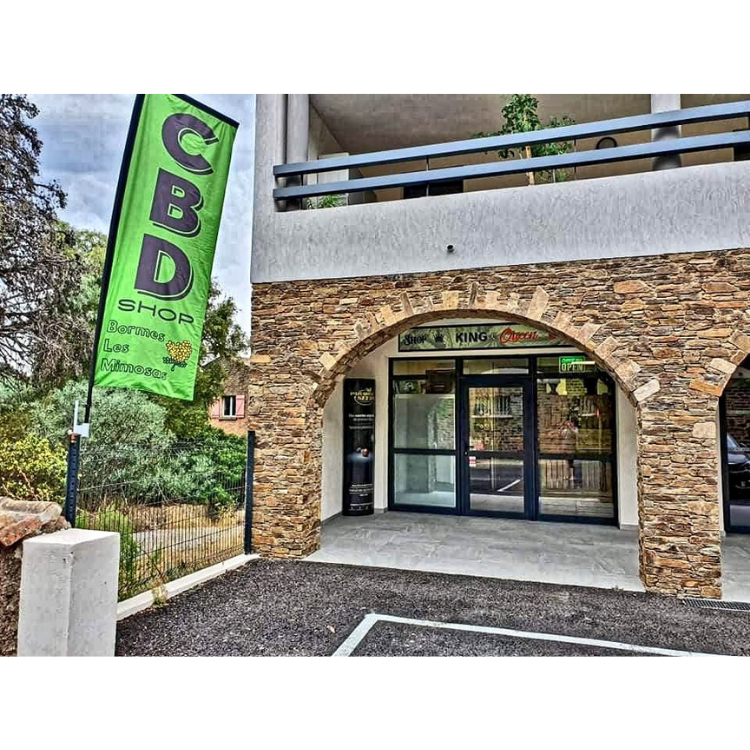 Photo du magasin King & Queen, Le Petit Amsterdam à Bormes-les-Mimosas