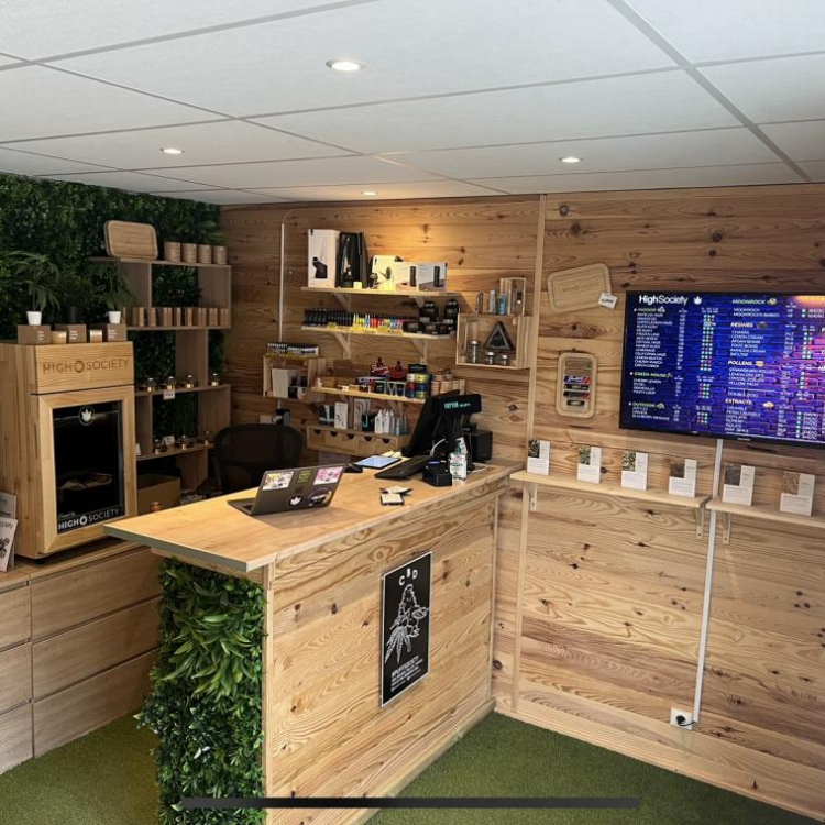 Photo du magasin HIGH SOCIETY LANNION à Lannion