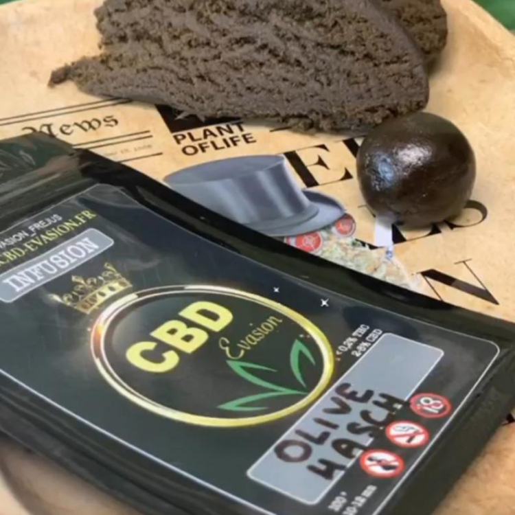 Photo du magasin CBD EVASION à Fréjus Photo du magasin CBD EVASION à Fréjus