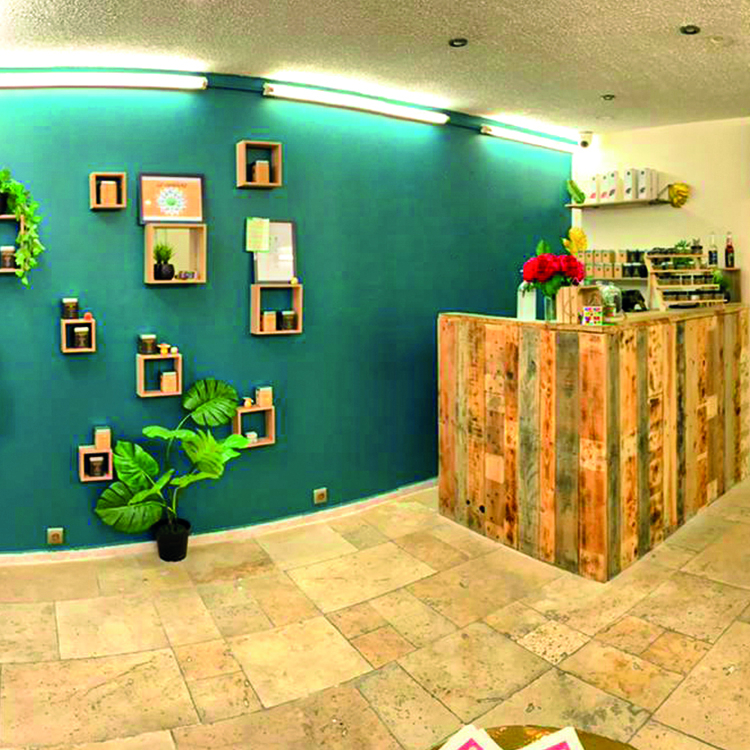 Photo du magasin Barong CBD La Seyne à La Seyne-sur-Mer Photo du magasin Barong CBD La Seyne à La Seyne-sur-Mer