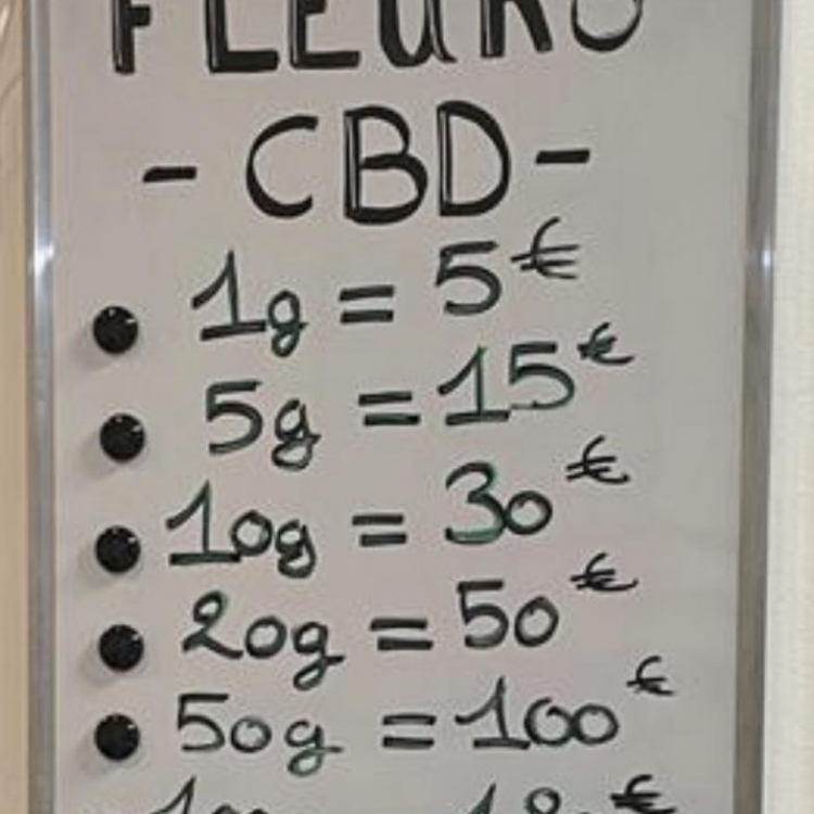 Photo du magasin CBD PAS CHER cherbourg à Cherbourg-en-Cotentin Photo du magasin CBD PAS CHER cherbourg à Cherbourg-en-Cotentin