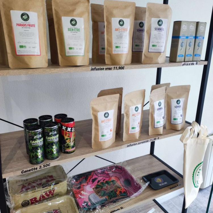 Photo du magasin CBD Lillebonne - LH CBD à Lillebonne Photo du magasin CBD Lillebonne - LH CBD à Lillebonne