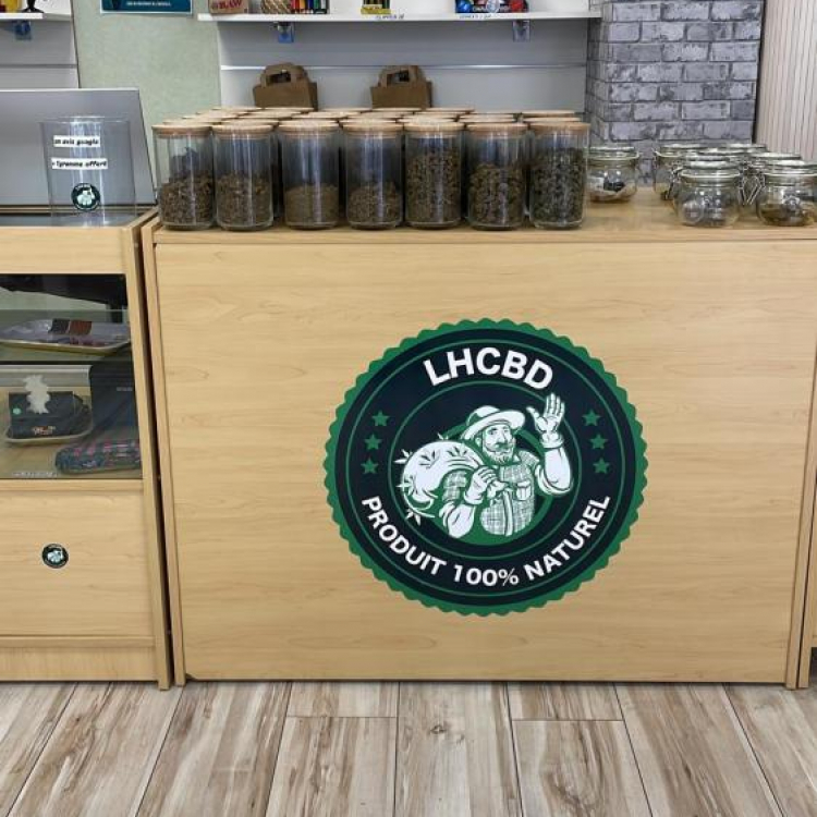 Photo du magasin CBD Caen - LH CBD à Caen Photo du magasin CBD Caen - LH CBD à Caen